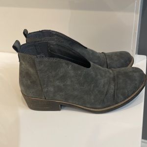 Gray booties